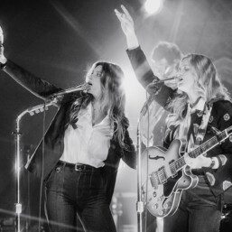 Aly and AJ Denver Ogden 2025 32