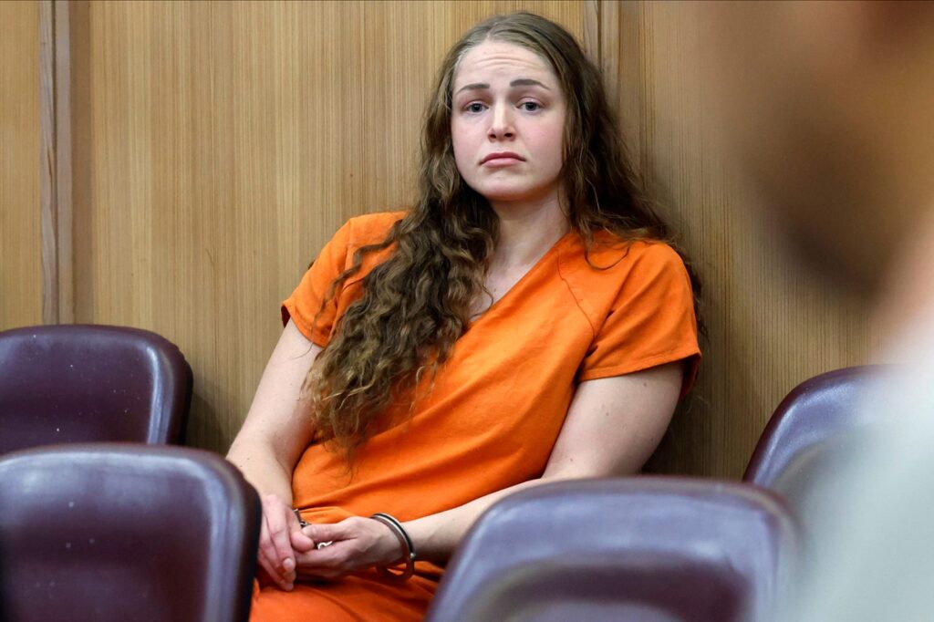 Courtney Clenney Pleads Guilty to Manslaughter in Boyfriend’s Death